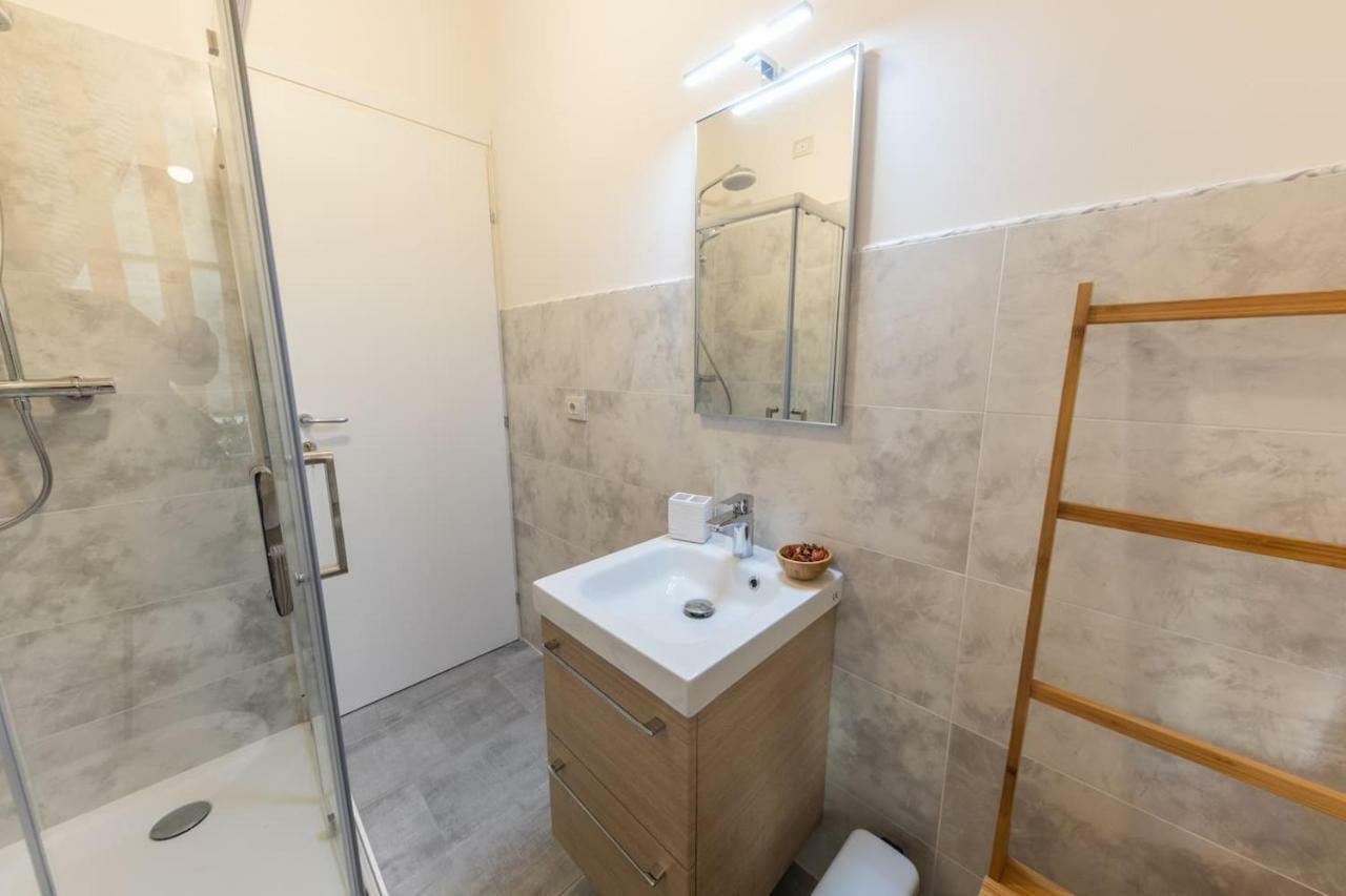 Downtown Bologna Apartment Buitenkant foto